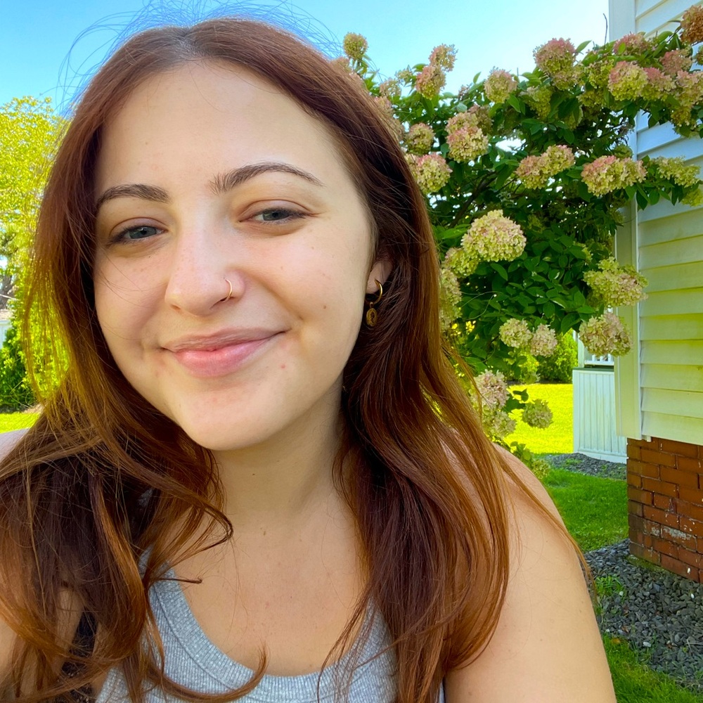 Meet your Posher, Jessica